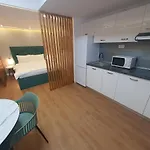 アパート Upground14 *