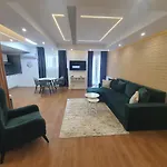 アパート Upground14 ブカレスト