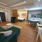 アパート Upground14 *