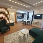 アパート Upground14