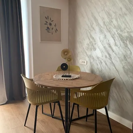 Апартаменти Upground14 Бухарест