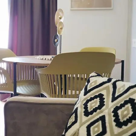 Upground14 Apartamento *